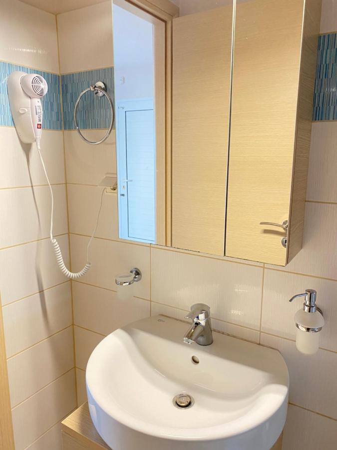 Seaside One-Bedroom On Chalkis Bagian luar foto