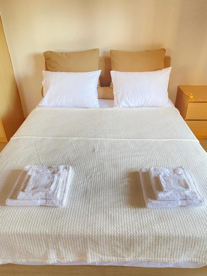 Seaside One-Bedroom On Chalkis Bagian luar foto