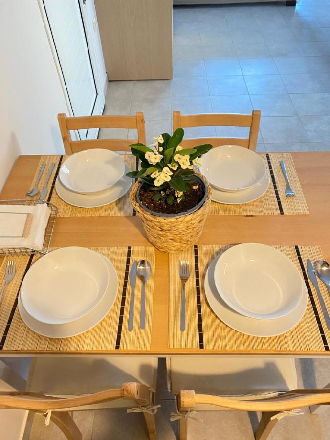 Seaside One-Bedroom On Chalkis Bagian luar foto
